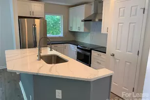 672 Portside Dr, Davidson, NC 28036 - Photo 3