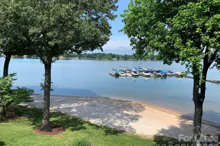 672 Portside Dr, Davidson, NC 28036 - Photo 1