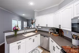 719 Phillipstown Rd, Kershaw, SC 29067 - Photo 5