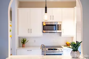 8 Lamar Ave, Asheville, NC 28803 - Photo 3