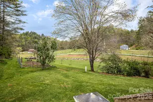 6334 Jacks Creek Rd, Burnsville, NC 28714 - Photo 19