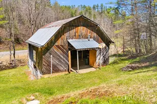 6334 Jacks Creek Rd, Burnsville, NC 28714 - Photo 31