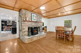 6334 Jacks Creek Rd, Burnsville, NC 28714 - Photo 9