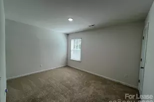 6217 Ahoskie Dr, Charlotte, NC 28215 - Photo 11