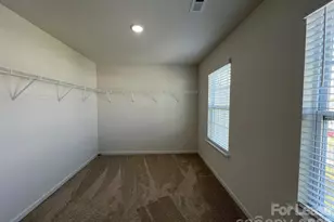 6217 Ahoskie Dr, Charlotte, NC 28215 - Photo 13