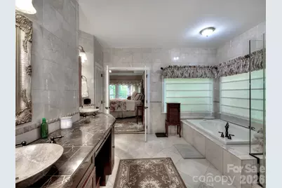 4601 Nobility Court #16, Charlotte, NC 28269 - Photo 17