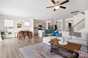 23 Thornberry Rd, Hendersonville, NC 28792 - Photo 11