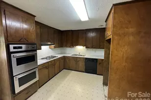 509 E Main Street E, Locust, NC 28097 - Photo 11