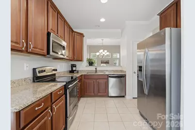 3208 Park South Station Boulevard, Charlotte, NC 28210 - Photo 5