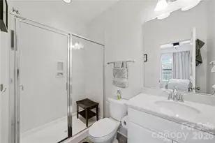 1105 Towns Hl Wy, Charlotte, NC 28209 - Photo 7