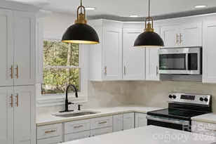 1263 See Off Mountain Rd, Brevard, NC 28712 - Photo 7