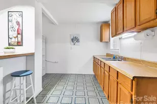 623 School Rd, Asheville, NC 28803 - Photo 19