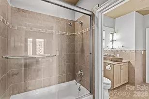 127 N Tryon St, Charlotte, NC 28202 - Photo 15