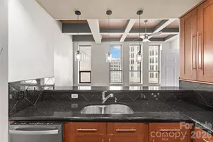 127 N Tryon St, Charlotte, NC 28202 - Photo 17