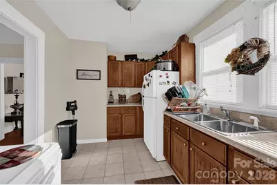 328-330 3rd Avenue SE, Hickory, NC 28602 - Photo 27