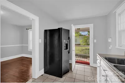 328-330 3rd Avenue SE, Hickory, NC 28602 - Photo 13