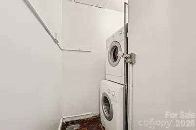 1811 Lynnwood Drive, Charlotte, NC 28209 - Photo 13