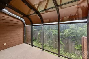 204 Woodfield Dr, Asheville, NC 28803 - Photo 25