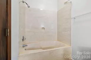 204 Woodfield Dr, Asheville, NC 28803 - Photo 21