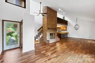 204 Woodfield Dr, Asheville, NC 28803 - Photo 7