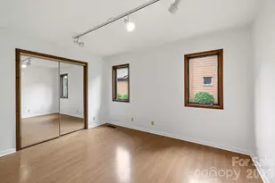 204 Woodfield Dr, Asheville, NC 28803 - Photo 23