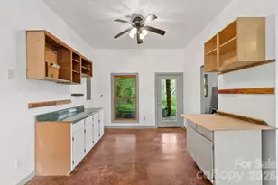 310 Burr Rdg, Marshall, NC 28753 - Photo 41