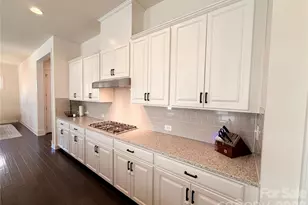 725 Kathy Dianne Dr, Fort Mill, SC 29707 - Photo 11