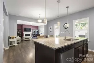 3212 Gilroy Dr, Fort Mill, SC 29707 - Photo 9