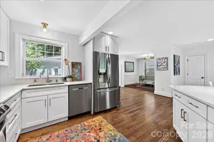 1929 Marguerite Ave, Charlotte, NC 28205 - Photo 9