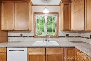 3330 Penshurst Rd, Rock Hill, SC 29730 - Photo 11