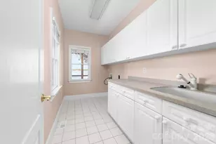 21217 Island Forest Dr, Cornelius, NC 28031 - Photo 13