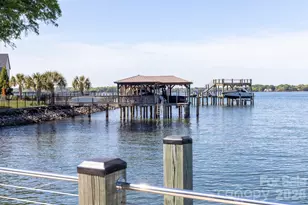 21217 Island Forest Dr, Cornelius, NC 28031 - Photo 43