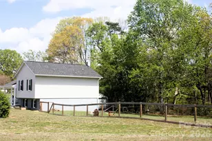 191 Celeste Eufola Rd, Statesville, NC 28677 - Photo 3