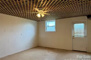 6257 W Nc 10 Hwy, Hickory, NC 28602 - Photo 47