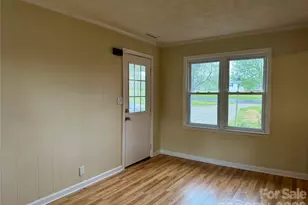 6257 W Nc 10 Hwy, Hickory, NC 28602 - Photo 11