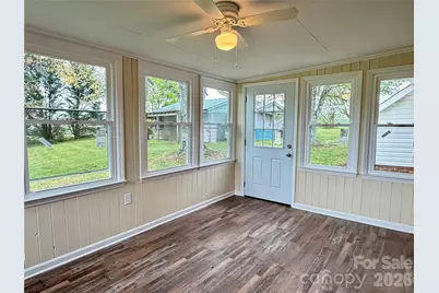 6257 W Nc 10 Highway, Hickory, NC 28602 - Photo 19