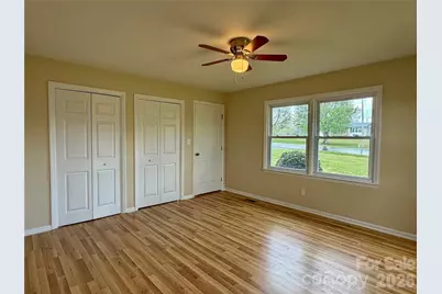 6257 W Nc 10 Highway, Hickory, NC 28602 - Photo 23