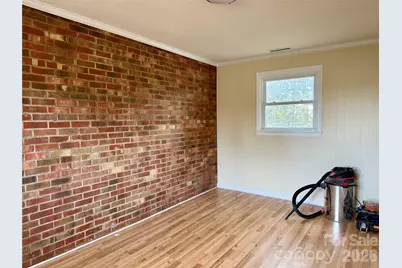 6257 W Nc 10 Highway, Hickory, NC 28602 - Photo 9