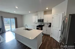 10749 Adair Woods Dr, Kannapolis, NC 28036 - Photo 3