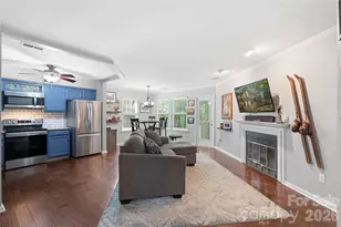 6038 Gray Gate Ln, Charlotte, NC 28210 - Photo 9