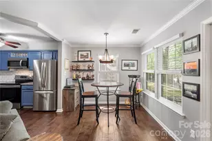 6038 Gray Gate Ln, Charlotte, NC 28210 - Photo 19