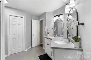 6038 Gray Gate Ln, Charlotte, NC 28210 - Photo 27