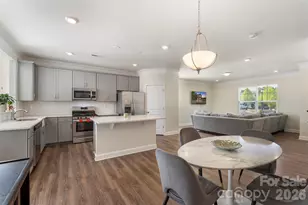 2004 Blewett Dr, Charlotte, NC 28269 - Photo 15