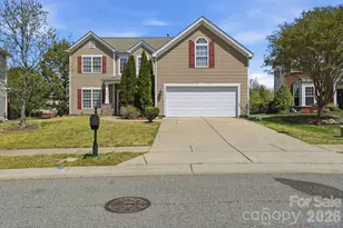 10222 Kelso Ct, Charlotte, NC 28278 - Photo 1