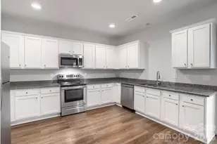 1333 Ron Whicker Dr, Catawba, NC 28609 - Photo 7