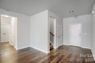 1333 Ron Whicker Dr, Catawba, NC 28609 - Photo 5