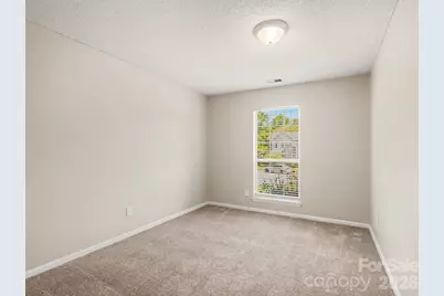 9214 Rotherham Lane, Charlotte, NC 28216 - Photo 17