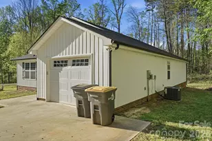 4242 Burgin St, Kannapolis, NC 28081 - Photo 33