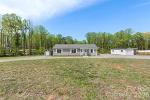 1118 Bethesda Rd, Statesville, NC 28677 - Photo 5
