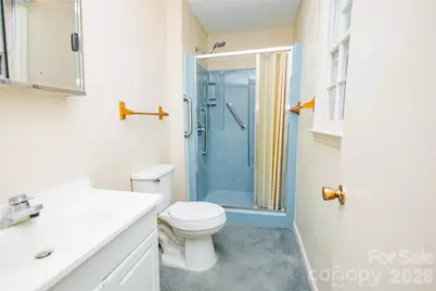 205 Bond Street, Marion, NC 28752 - Photo 11